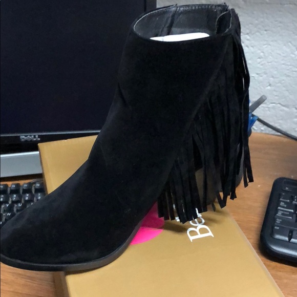 Boots - Picture 3 of 3